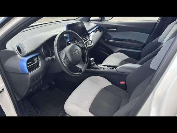 Toyota C-HR 90 kW image number 14