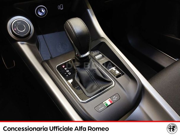 Alfa Romeo Tonale 206 kW image number 14