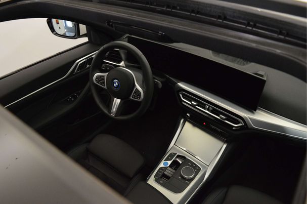 BMW i4 eDrive M Sport 210 kW image number 9