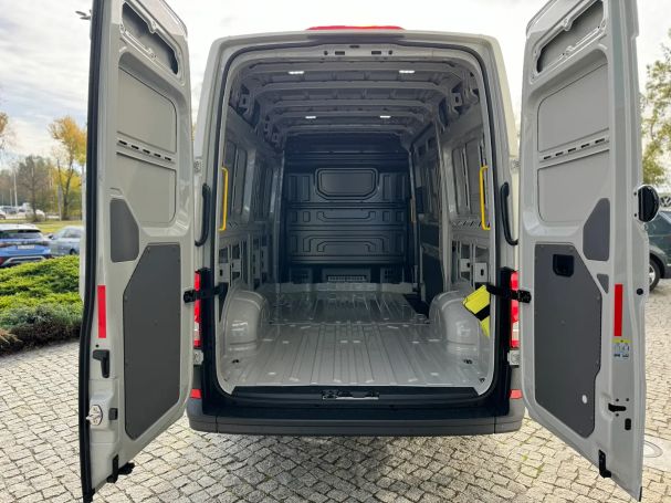 Volkswagen Crafter 103 kW image number 10