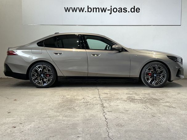 BMW i5 eDrive40 250 kW image number 11