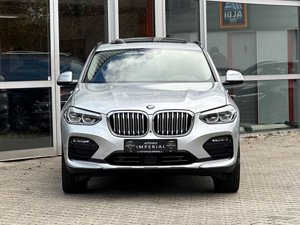 BMW X4 xDrive 140 kW image number 3