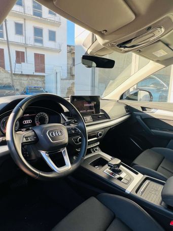 Audi Q5 S-line 150 kW image number 6