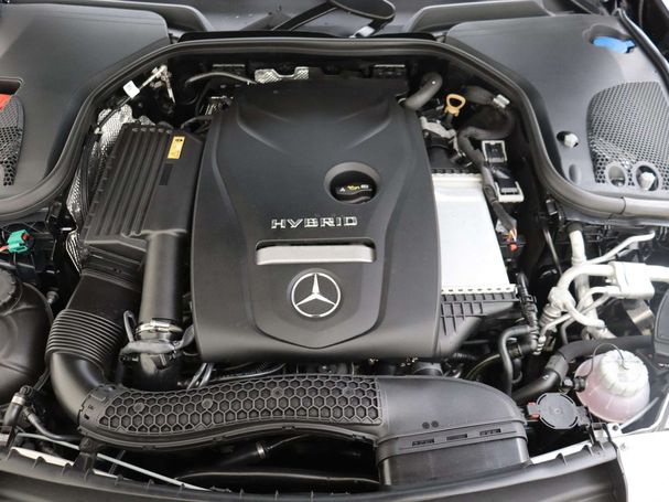 Mercedes-Benz E 300 e T AMG Line 235 kW image number 11