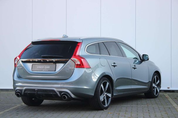 Volvo V60 T4 T6 140 kW image number 2