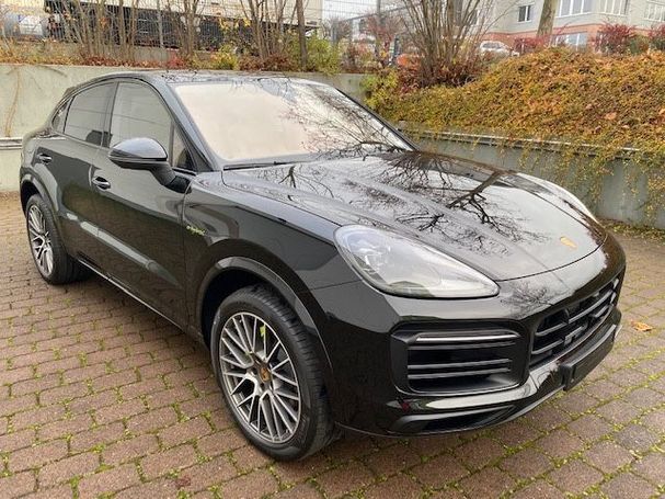 Porsche Cayenne Coupe E-Hybrid 340 kW image number 2