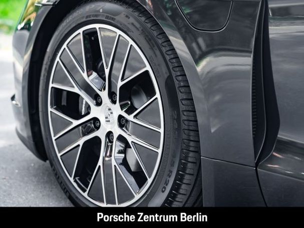 Porsche Taycan 320 kW image number 14