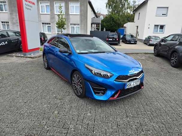 Kia ProCeed GT 150 kW image number 1