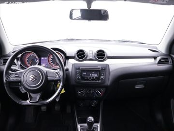 Car image 26