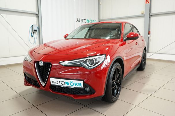 Alfa Romeo Stelvio 2.2 Super 132 kW image number 2