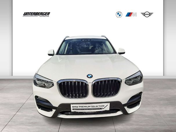 BMW X3 xDrive30e Advantage 215 kW image number 2