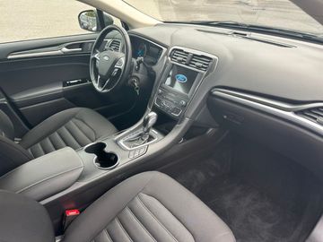 Car image 21