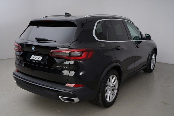 BMW X5 45e xDrive 290 kW image number 4