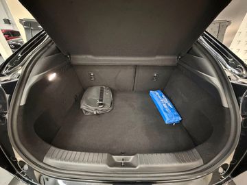 Car image 40
