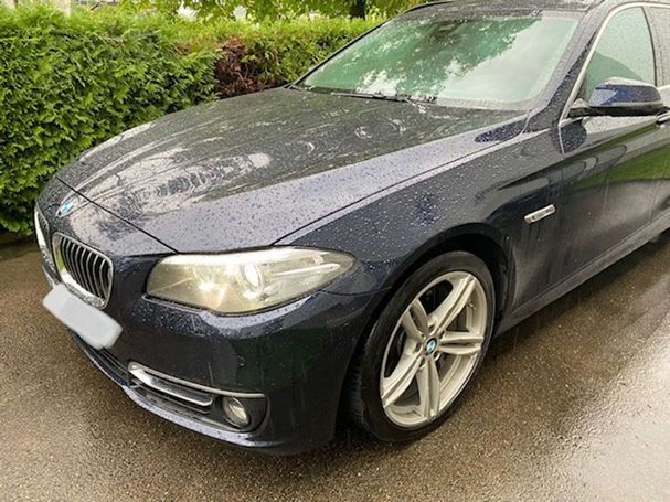 BMW 530d Touring xDrive 190 kW image number 13