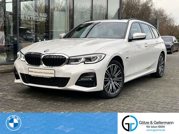 BMW 330e Touring xDrive M Sport 215 kW image number 1