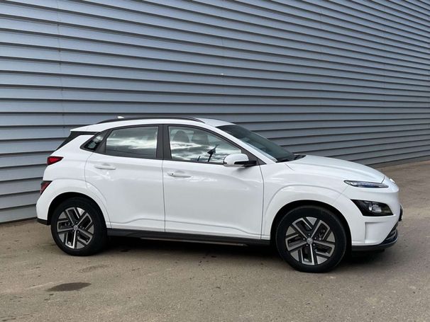 Hyundai Kona 100 kW image number 19