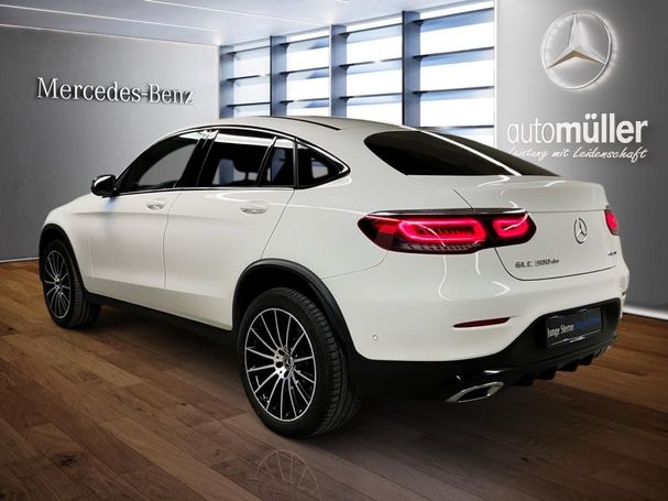 Mercedes-Benz GLC 300 de 225 kW image number 7