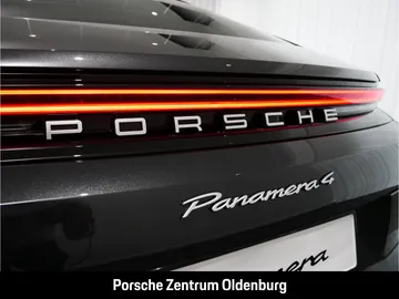 Car image 32