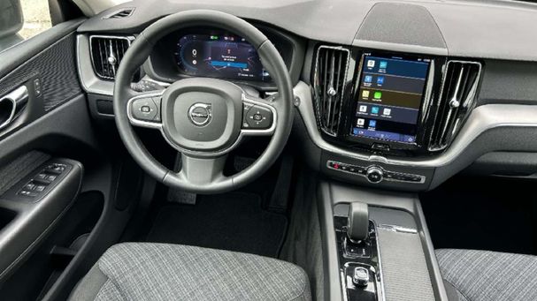 Volvo XC60 B4 Core 145 kW image number 12