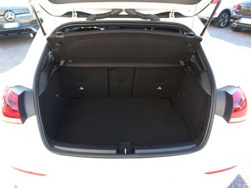 Car image 33