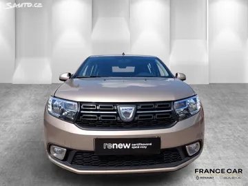 Car image 3