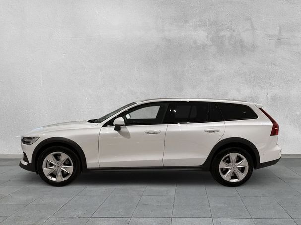 Volvo V60 Cross Country AWD B5 186 kW image number 10