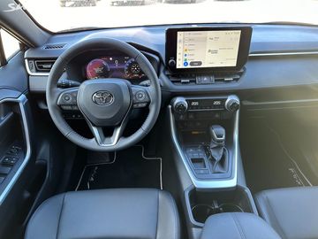 Car image 12