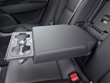 Car image 45