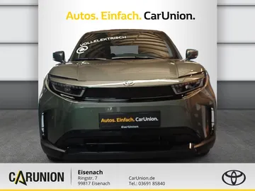 Car image 3