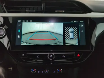 Car image 23