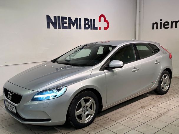 Volvo V40 D2 Momentum 88 kW image number 1