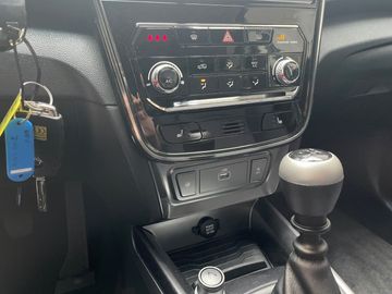 Car image 24