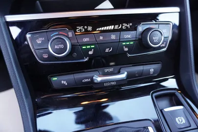 Car image 42