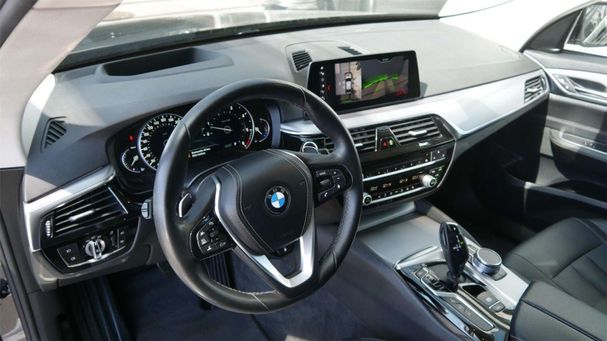 BMW 630d Gran Turismo xDrive 195 kW image number 12