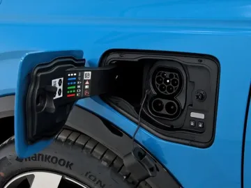 Car image 39