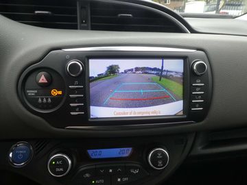 Car image 47