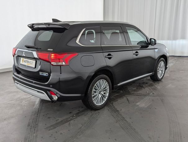 Mitsubishi Outlander 2.4 Plug-In Top 4WD 165 kW image number 7