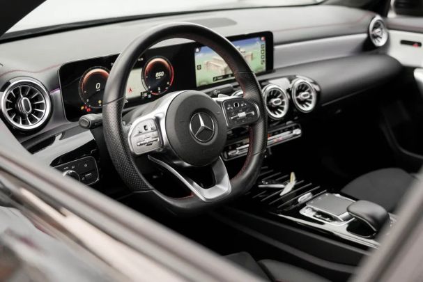 Mercedes-Benz CLA 180 85 kW image number 23