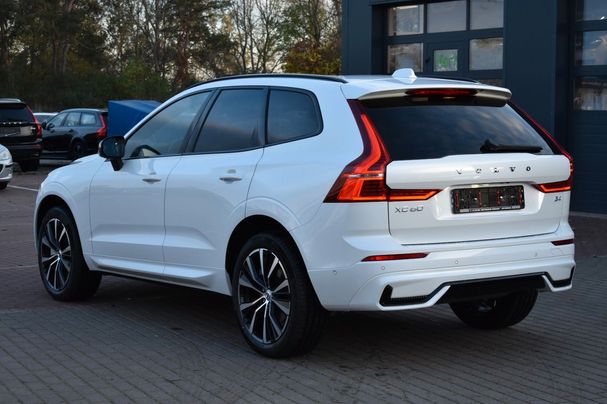 Volvo XC60 B4 Plus Dark 145 kW image number 4