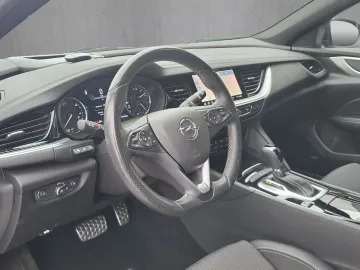 Car image 50