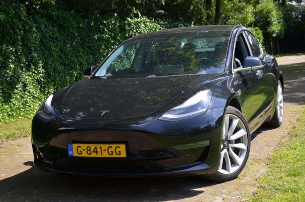 Tesla Model 3 Long Range AWD 258 kW image number 48