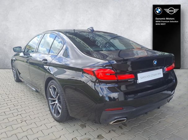 BMW 520i 135 kW image number 4