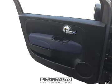 Car image 25