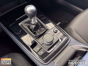 Car image 30