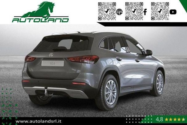 Mercedes-Benz GLA 220 d Style 140 kW image number 2