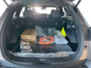 Car image 28