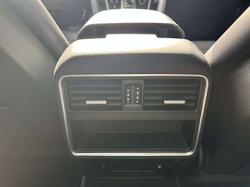 Car image 41