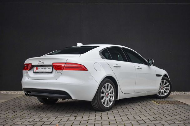 Jaguar XE 132 kW image number 4