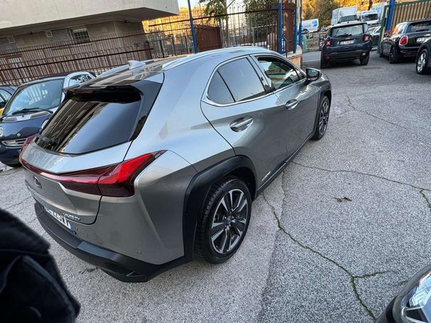 Lexus UX 250h 107 kW image number 7